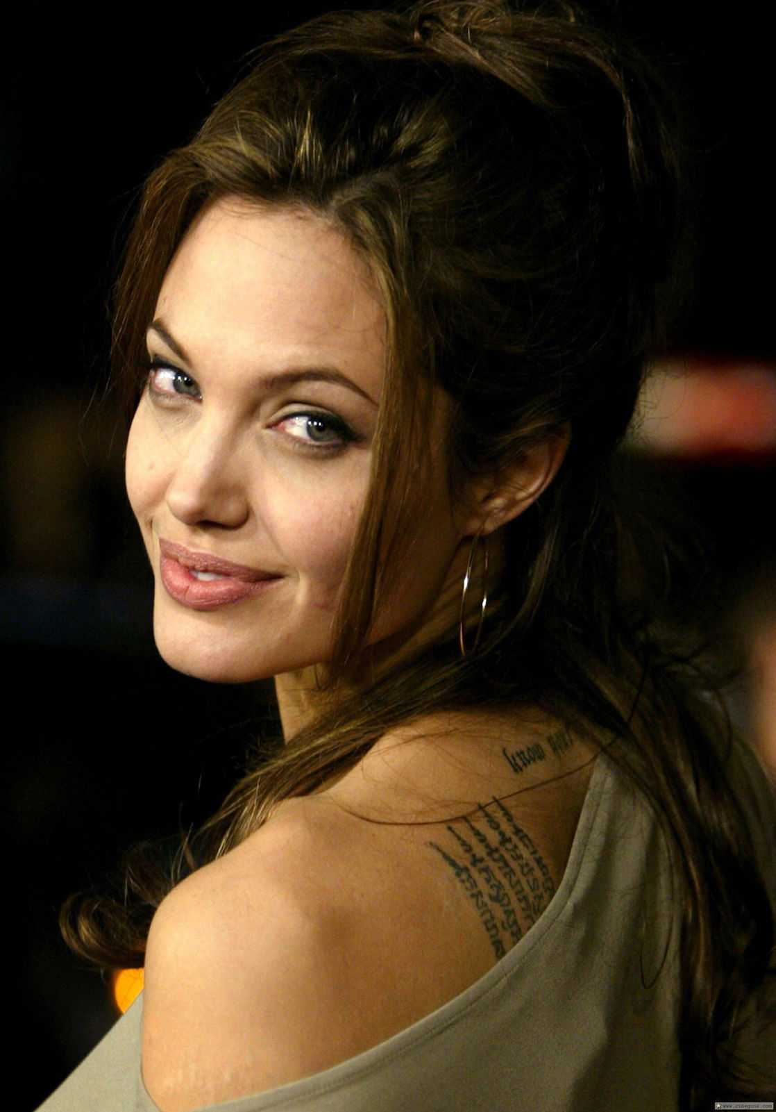 Angelina Jolie